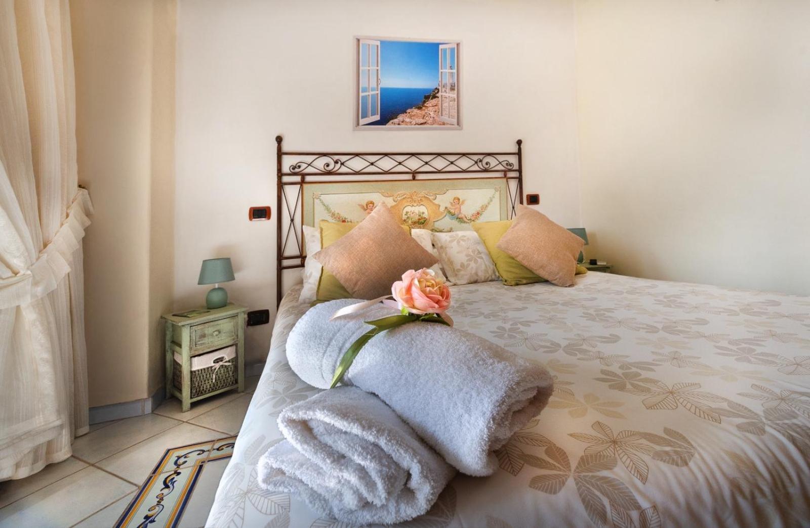 Bed and Breakfast La Finestra Sul Mare Искья Экстерьер фото